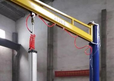Sistemas de elevación del alzamiento del vacío de 2,5 kilovatios, piso - grúa de horca montada semi automática