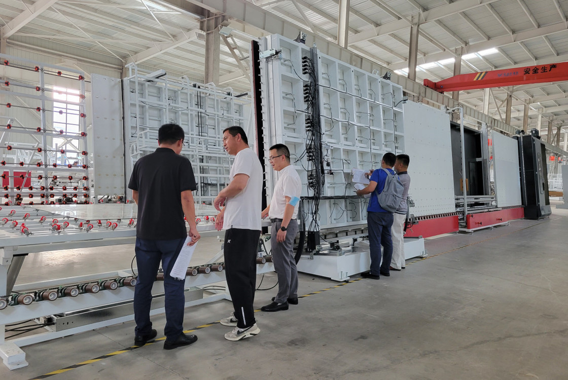 El tamaño enorme automático aisló la cadena de producción de cristal con el relleno del gas del argón