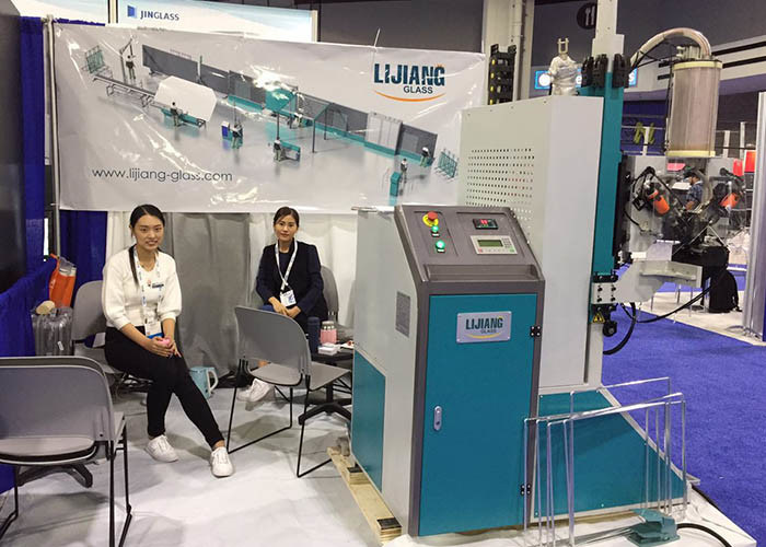 La máquina de rellenar desecante puede alcanzar automáticamente acciones de los agujeros de perforación automáticamente en los marcos del espaciador