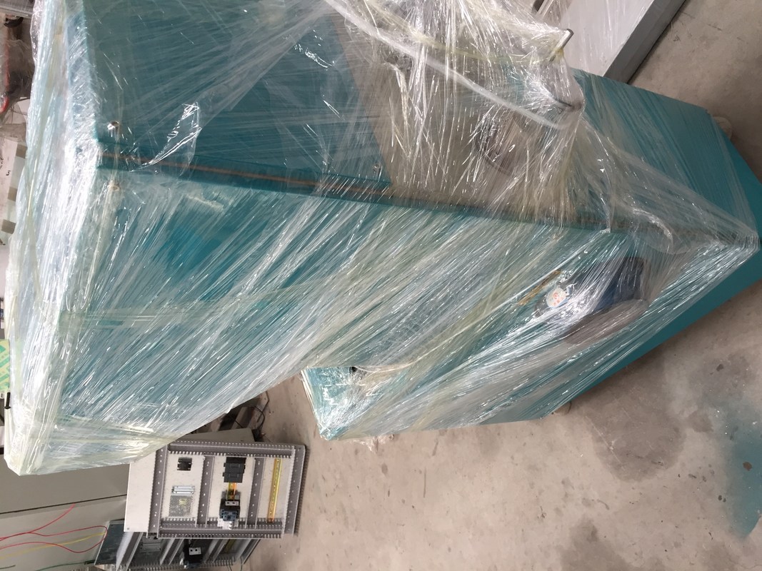 Máquina de pulir aislador del borde de cristal de cristal para el acabamiento de The Edge del vidrio crudo